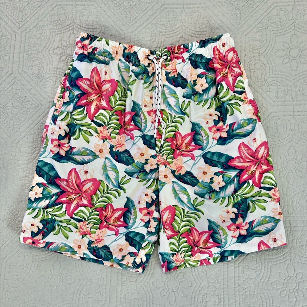Nat Nast Luxury Originals White Floral Bathing Suit Men’s Size Small Swim Trunks